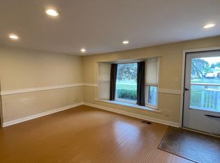 4050 W 89th Pl, Hometown, IL 60456