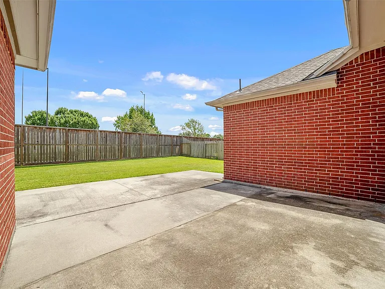 10603 White Bridge Ln — Photo 23