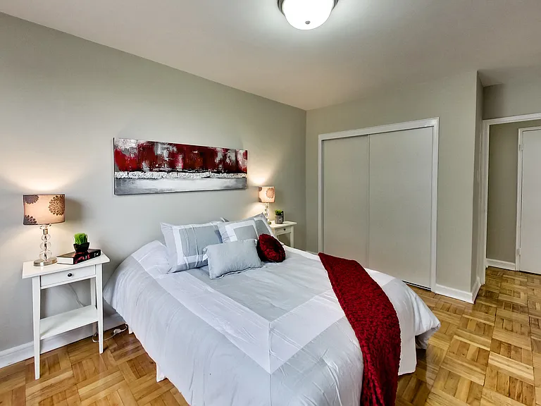 460 Eglinton Ave E #503 — Photo 54