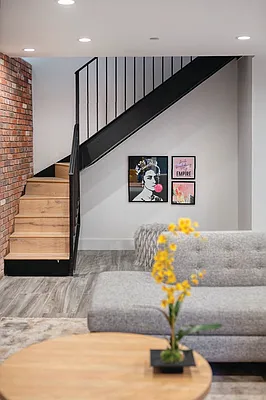 Sold by The InHouse Group | media 2