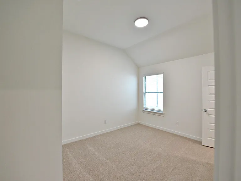 108 Divisadero Dr — Photo 16