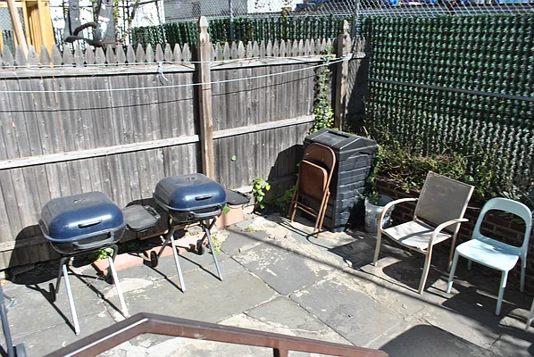 Rented by Realty Collective | media 15