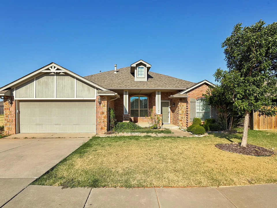 18313 Summer Grove Ave