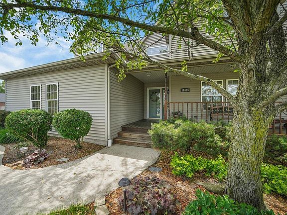 3rd image of 11685 Belmont Pl