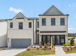 959 Sutherland Ln, Lawrenceville, GA 30043