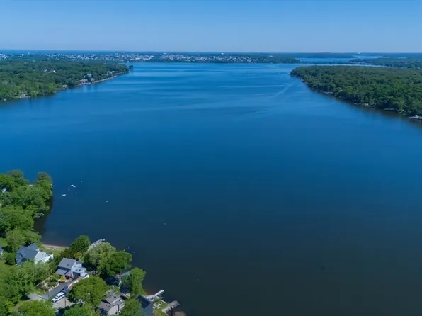 217-217BB Tickle Rd, Westport, MA 02790