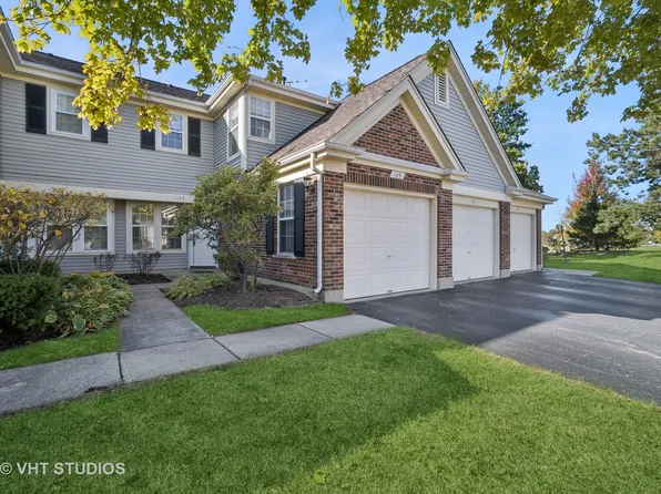 145 Lawn Ct, Buffalo Grove, IL 60089