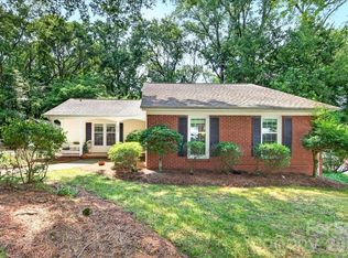2703 Bremer Ct, Charlotte, NC 28210