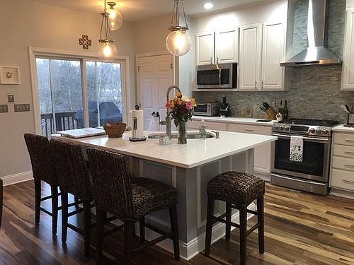 2nd image of 110 Penns Manor Dr
