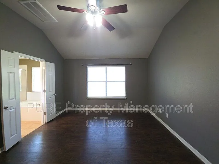 18401 Hees Ln — Photo 22