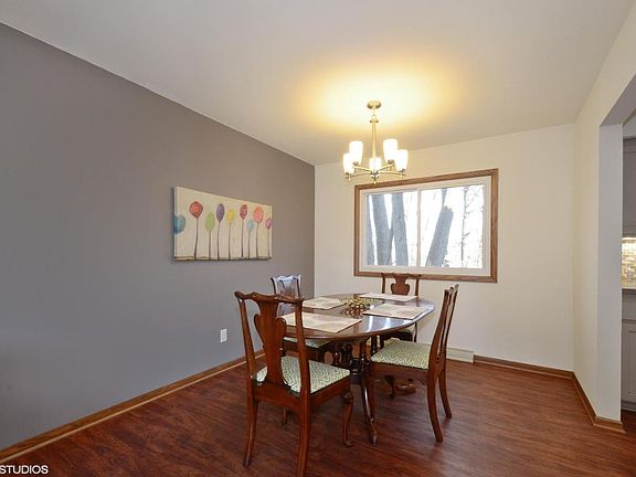 5th image of 709 Mulberry Dr E