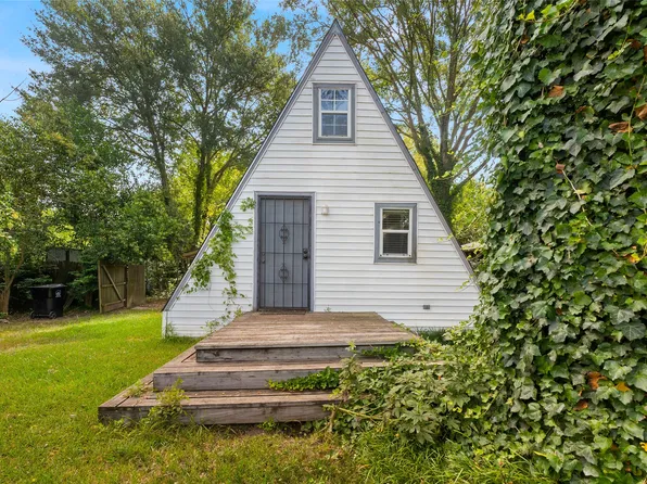 10969 Crestview Ln, Frankston, TX 75763