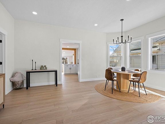 5th image of 409 Walnut St