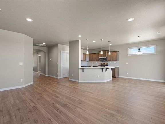 5th image of 1496 W 68th Avenue Block Lot 8-2