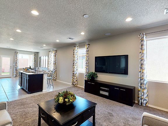 2nd image of 4310 Vista Manzano