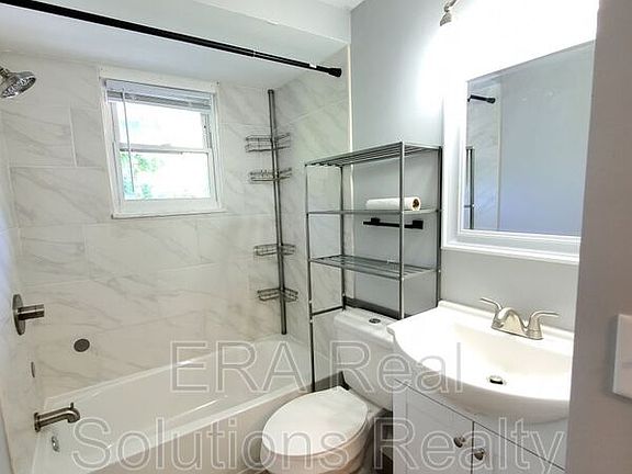 2nd image of 3001 E 11th Ave