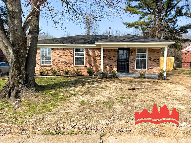 2538 Lisa Ave — Photo 1