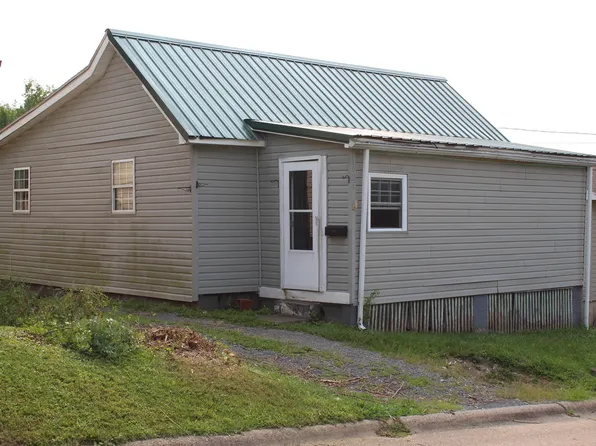 1624 Henderson Ave, Clarksburg, WV 26301
