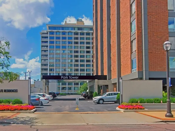 200 S Brentwood Blvd APT 3B, Saint Louis, MO 63105