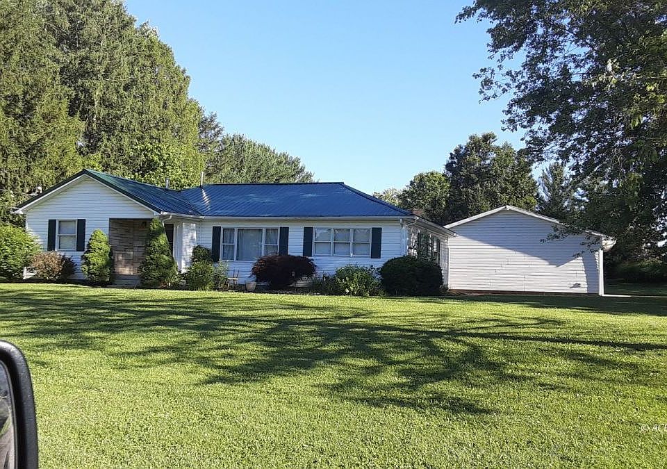 1st image of 118 McGhee Ln