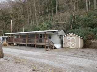 830 N Tunnel Rd, Kennerdell, PA 16374