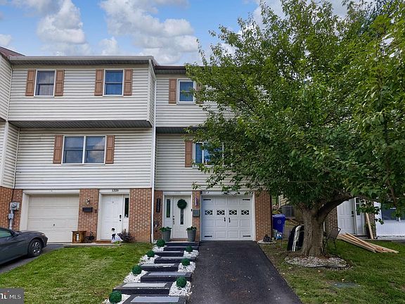 2nd image of 1326 Fairview St