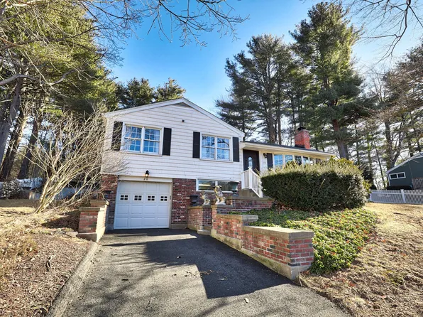 20 East Shore Boulevard, Burlington, CT 06013