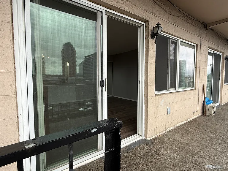 Lane Terrace Apartments — Photo 6