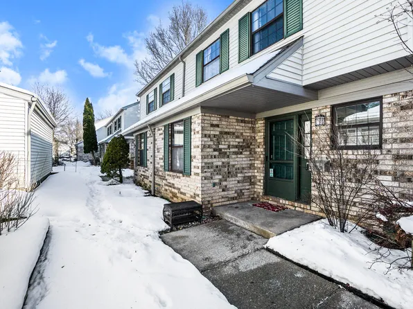 3859 Greenleaf Cir, Kalamazoo, MI 49008