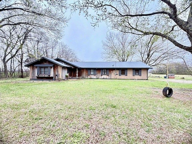 1st image of 2575 Spur Rd