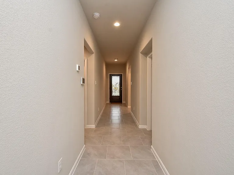 1427 Central Heights Dr — Photo 5