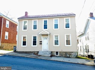 32 E Green St, Westminster, MD 21157