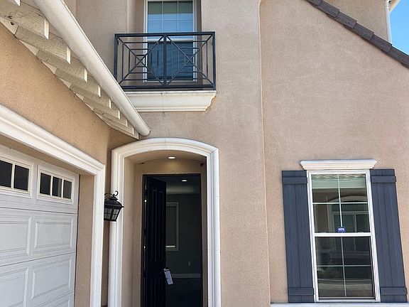 3rd image of 11034 Basye St
