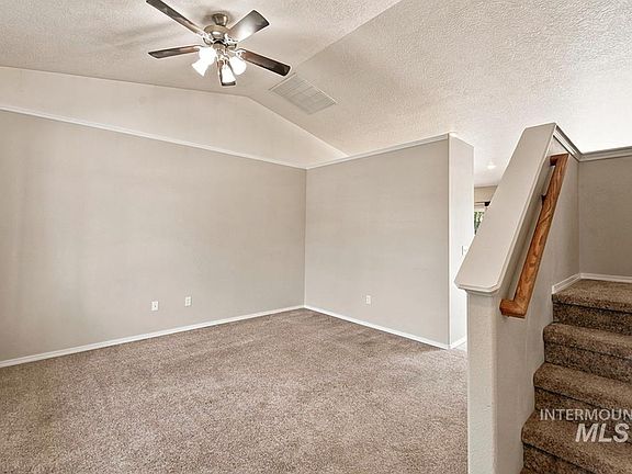 5th image of 16825 Old Friendship Way