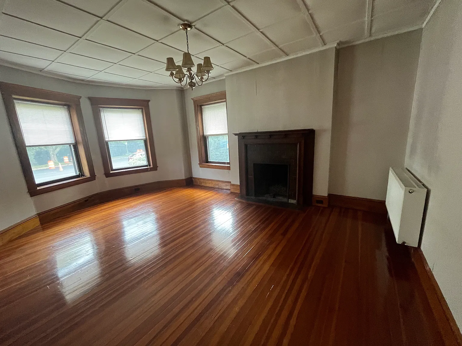 2 bed, $1,975 — Photo 1