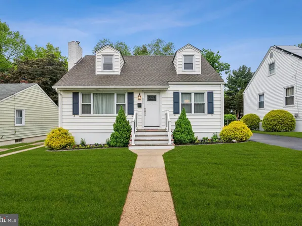 844 Bunker Hill Ave, Lawrence Township, NJ 08648