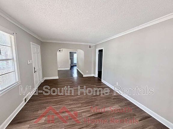 5th image of 2151 Berkeley Ave
