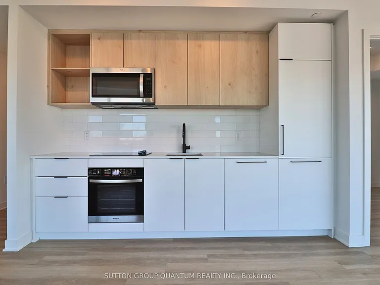 1185 Dupont St #1502 — Photo 3