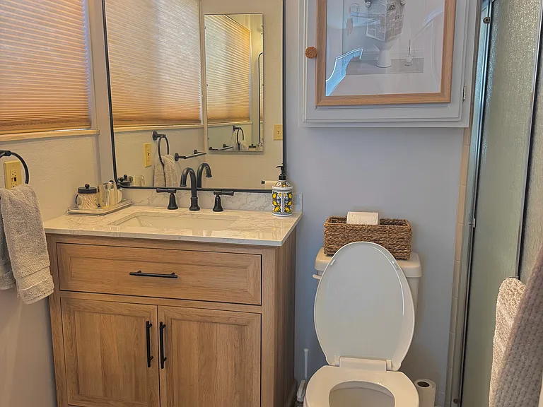 2492 N Bay Dr — Photo 5