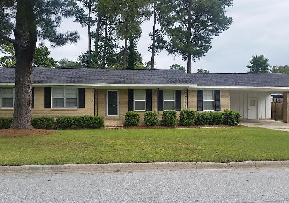 1st image of 104 Wesley Dr