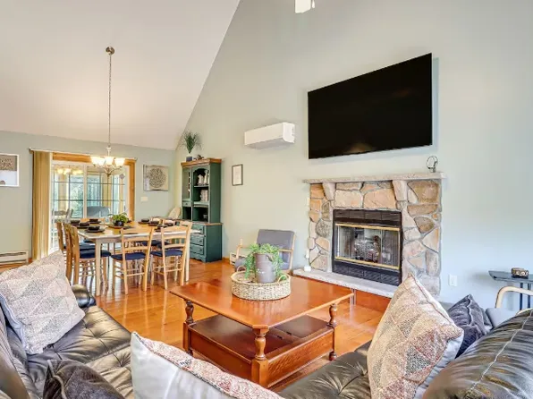 181 Laurel Ln, Blakeslee, PA 18610
