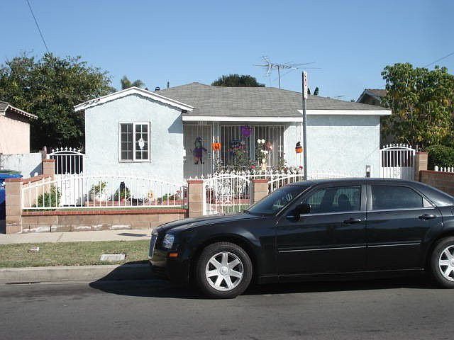 1st image of 1518 N Fries Ave