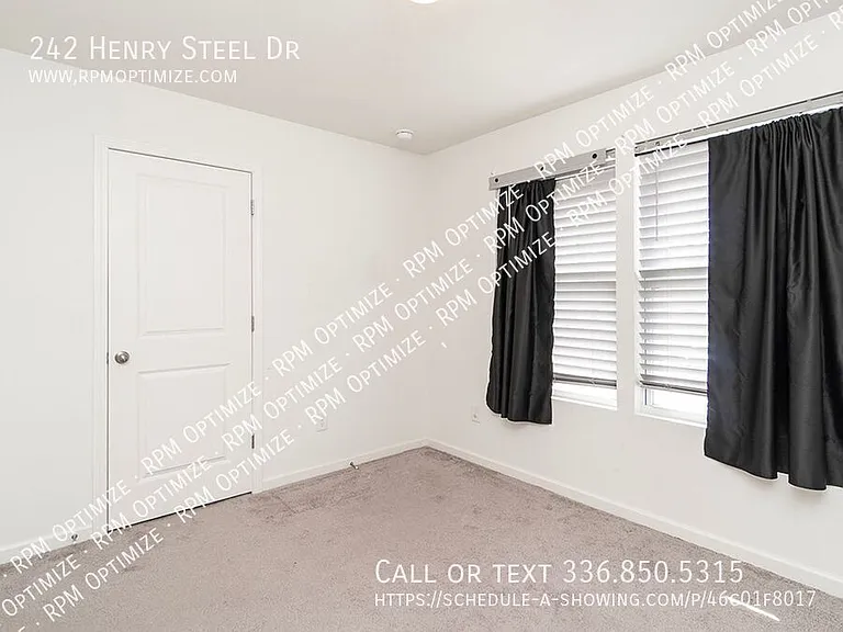 242 Henry Steel Dr — Photo 32