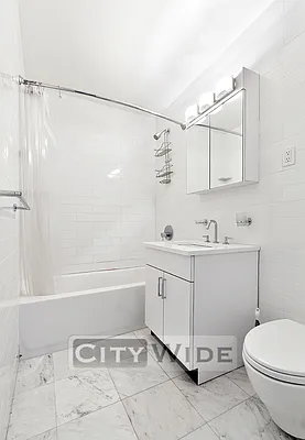 Rented by City Wide Apartments | media 5