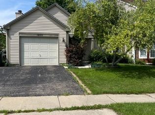 1200 Keswick Ln, Mundelein, IL