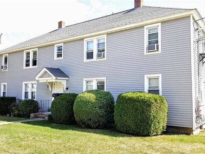 10 Kent St, West Warwick, RI, 02893