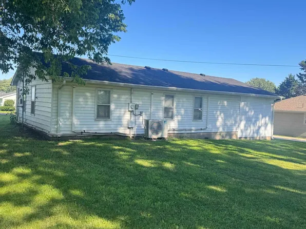 507 N Elmira St, Highland, KS 66035