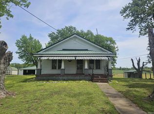 972 N 300th Rd W, Washington, IN 47501