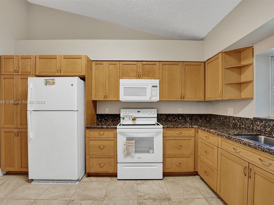 1st image of 9207 NW 9th Pl