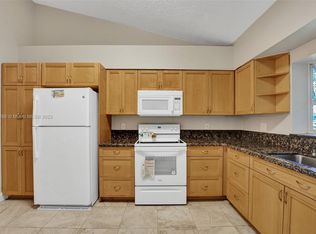 9207 NW 9th Pl, Fort Lauderdale, FL 33324